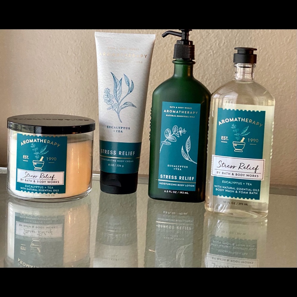 Bath and Body Works eucalyptus Tea Aromatherapy  3 wick candle body lotion